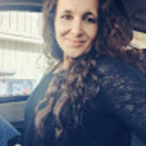 Meet your Posher, Alison